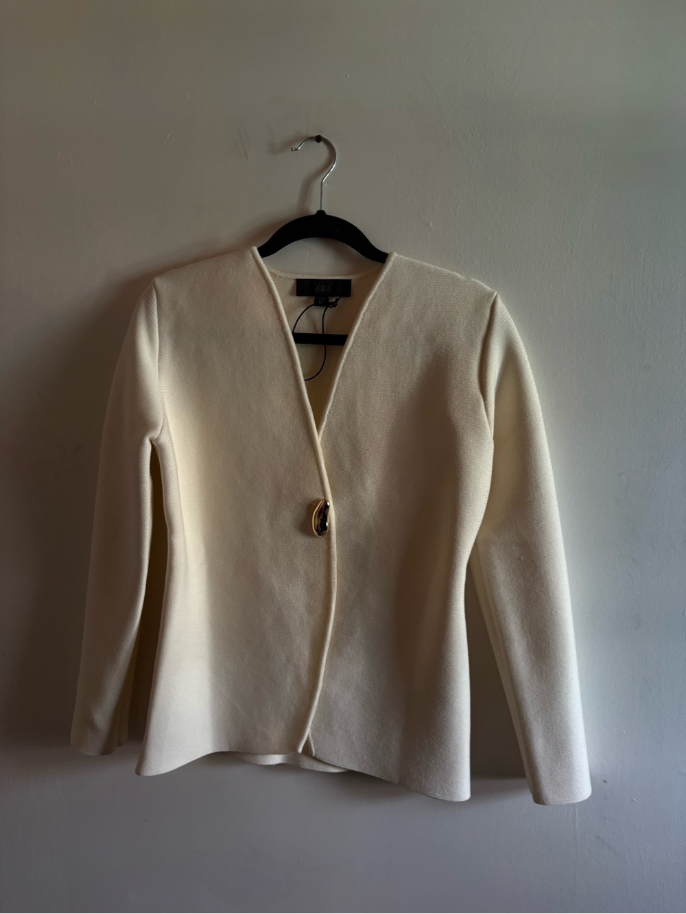 Zara Cream Single-Button V-Neck Blazer